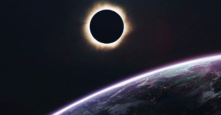 11 Ağustos yılın son Güneş tutulması saat kaçta?