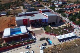 Elmalılı Muhammed Hamdi Yazır Kültür Merkezi törenle açıldı