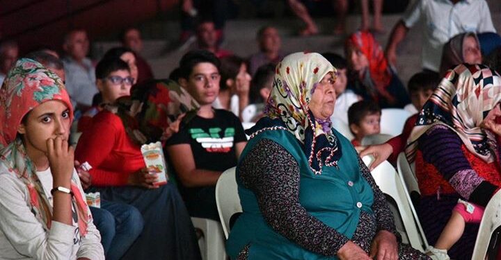 Gezici Açık Hava Sineması ‘ Vizontele ‘ ile Gösterime Başladı!