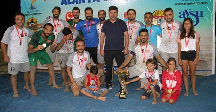 PLAJ’IN GALİBİ ALANYA BELEDİYESPOR