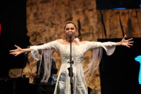 ALANYA CAZ GÜNLERİ KARSU’NUN MUHTEŞEM KONSERİYLE BAŞLADI