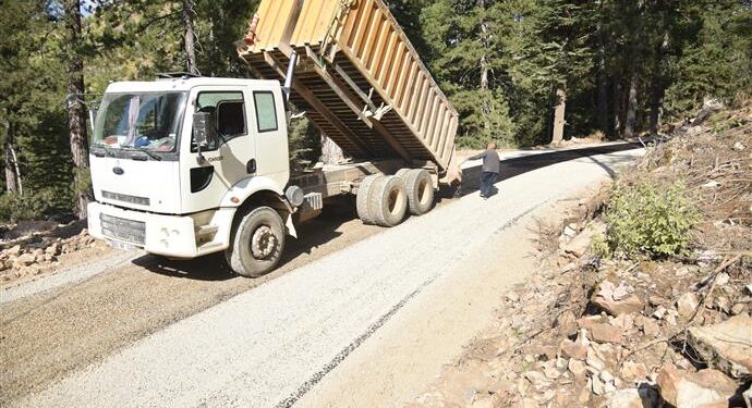 GÖREN YAYLASI’NDA ASFALT SEVİNCİ