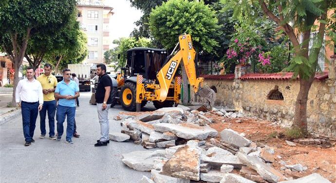 YÜCEL, “KENT HAYATININ ESTETİK GÜZELLİKLERİNİ HALKIMIZA SUNMAK İÇİN ÇALIŞIYORUZ”