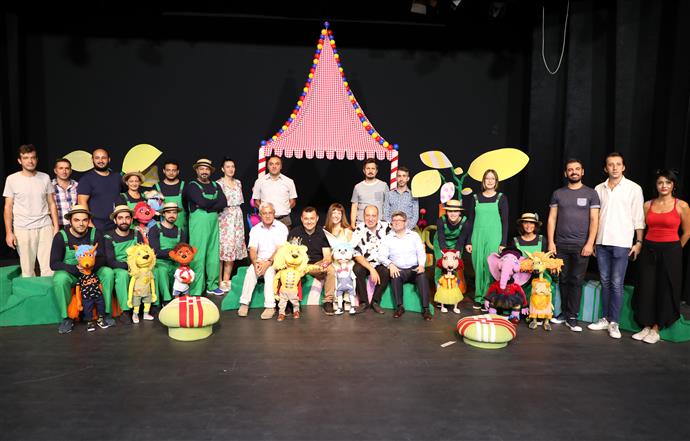 ÇOCUK TİYATROSU YENİ SEZONU “KRAL OLMAK İSTEMEYEN ASLAN”LA AÇIYOR