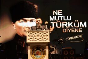 ALANYA’DA CUMHURİYET BAYRAMI BÜYÜK BİR COŞKUYLA KUTLANDI