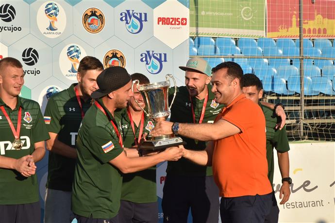 BEACH SOCCER CUP’DA ŞAMPİYON LOKOMOTIV BSC