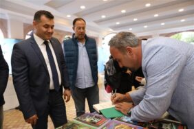 OKUYAN ŞEHİR ALANYA KİTAP FUARI KÜLTÜR MERKEZİNDE AÇILDI