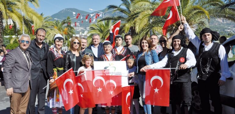 Karadenizliler Cumhuriyeti kutladı