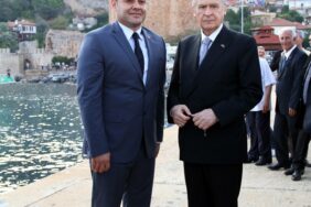 3053E9C4-2DBA-4A99-8FEC-9D0A81E72F8C