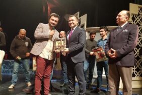 ALANYA BELEDİYE TİYATROSU YUVAYA DÖNDÜ