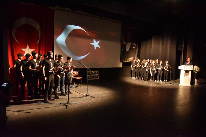 ULU ÖNDER ATATÜRK’ÜN VEFATININ 80. YILDÖNÜMÜNDE ÖZLEMLE ANILDI