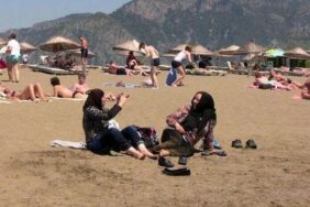 -antalya-da-dogan-boslugu-arap-turist-ile-doldurab-2203396