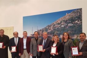 ALANYA BELEDİYESİ OKULLARA ONLİNE GIDA GÜVENLİĞİ EĞİTİMİ VERDİ