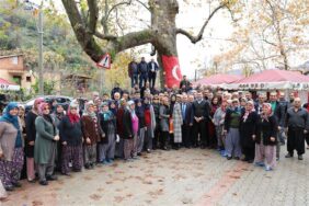 BAŞKAN YÜCEL OBAALACAMİ’DE VATANDAŞLARLA BULUŞTU