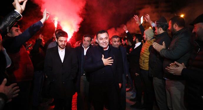 Yücel’e Payallar’da sevgi seli