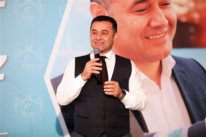 BAŞKAN YÜCEL TEPE MAHALLESİNDE VATANDAŞLARLA BULUŞTU