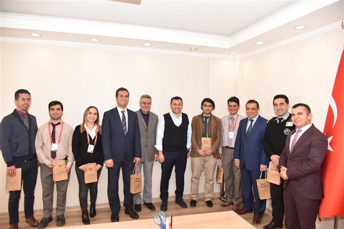 BAŞKAN YÜCEL’DEN PERSONELLERE SÜRPRİZ DOĞUM GÜNÜ KUTLAMASI