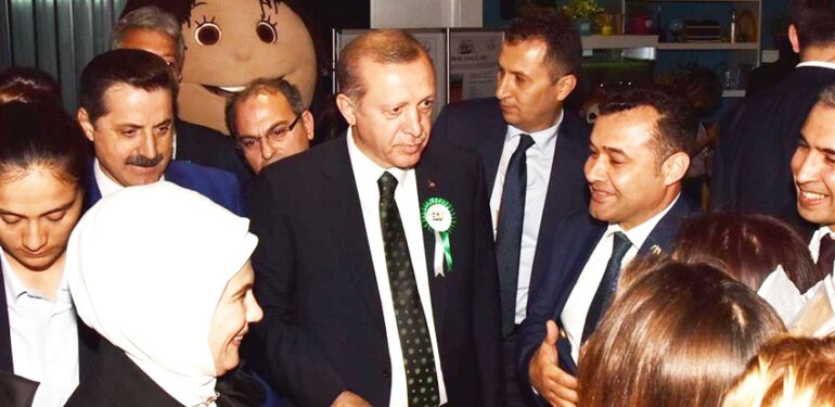 Erdoğan, Yücel için destek isteyecek