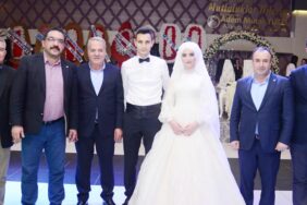 sonmez_haril_haril_calisiyor_