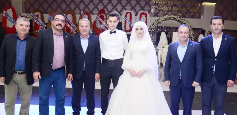 Sönmez harıl harıl çalışıyor