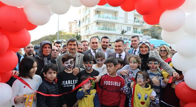 ALANYA’DA ŞEHİT FATİH UYSAL ANISINA YAPILAN PARK AÇILDI