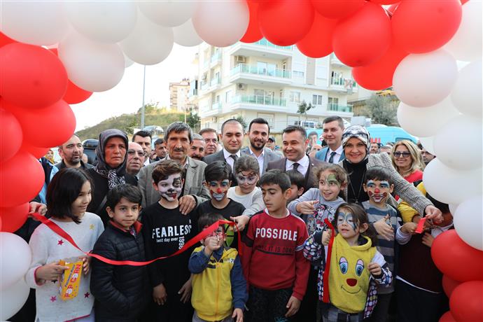 ALANYA’DA ŞEHİT FATİH UYSAL ANISINA YAPILAN PARK AÇILDI