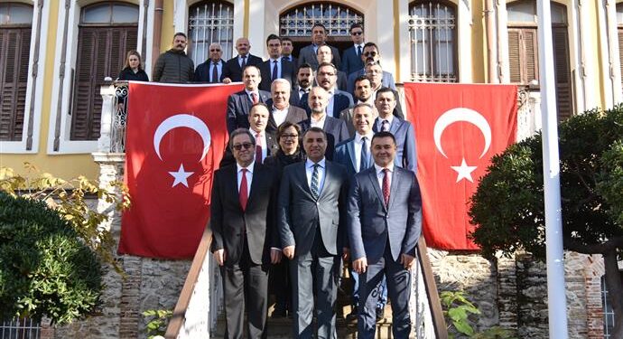 ATATÜRK’ÜN ALANYA’YA GELİŞİNİN 84. YILDÖNÜMÜ TÖRENLE KUTLANDI