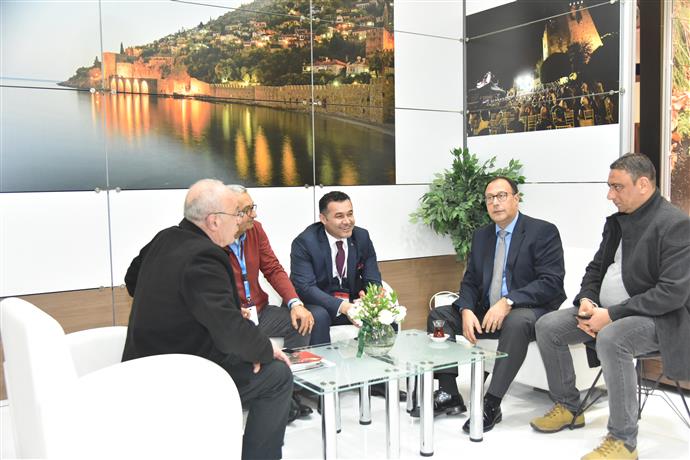 EMITT HEYECANI BAŞLADI