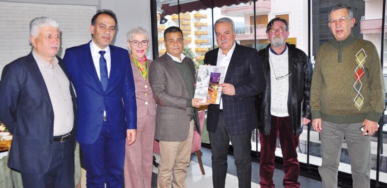 Sönmez, “Hizmet adamıyım”