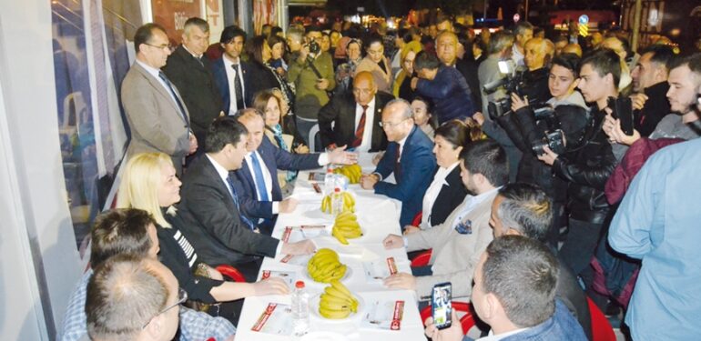 Çakır, “Mahmutlar’ın hizmetindeyim”