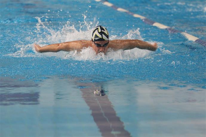 ALANYA’DA GENÇLER YÜZME BİRİNCİLİĞİ YAPILDI