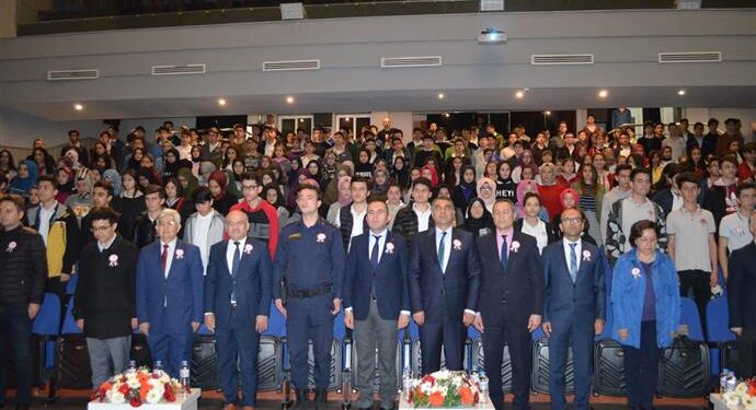 ALANYA’DA İSTİKLAL MARŞI’NIN 98. YILI KUTLANDI