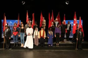 DİRİLİŞ DESTANI 1915 BİN ALTIYÜZ SEYİRCİYE ULAŞTI