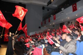 DİRİLİŞ DESTANI 1915 İZLEYENLERİ AĞLATTI