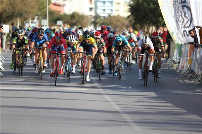 ULUSLARARASI YOL BİSİKLETİ YARIŞI ALANYA DA YAPILDI