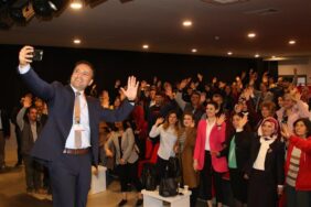 “SATRANÇ TAHTASINDA PİYON OLMAK” KONULU EĞİTİM SEMİNERİ VERİLDİ