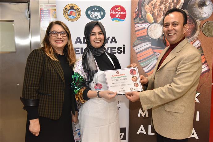 ALANYA YÖRESEL MUTFAĞI “ÇAĞLA İLE YENİ BİR GÜN PROGRAMI” İZLEYİCİSİ İLE BULUŞUYOR