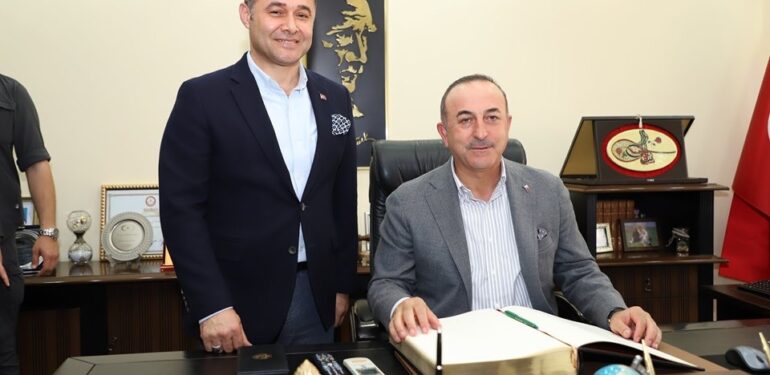 Yücel’den Çavuşoğlu’na tahsis teşekkürü