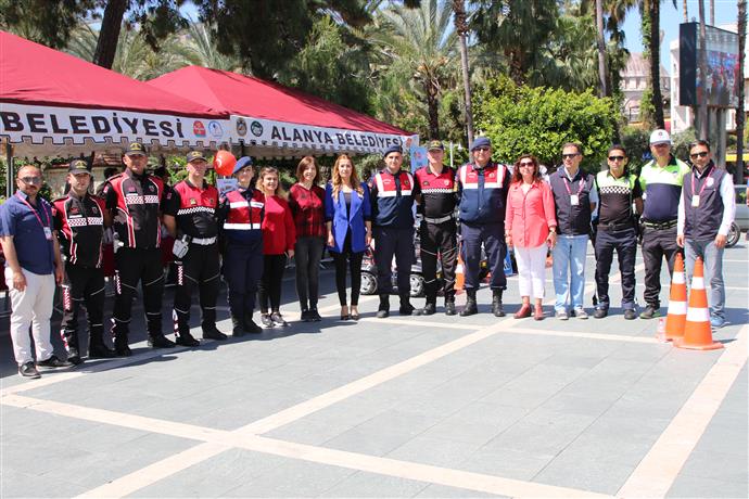 TRAFİK HAFTASI KAPSAMINDA ETKİNLİK DÜZENLENDİ