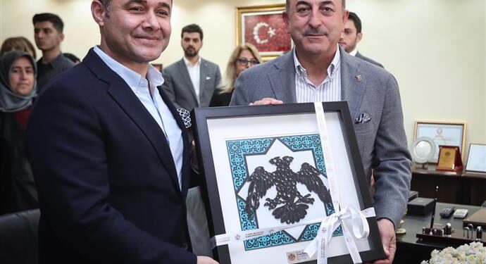 DIŞİŞLERİ BAKANI ÇAVUŞOĞLU’NDAN BAŞKAN YÜCEL’E LAVROV SÖZÜ