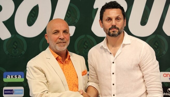 Ve Erol Bulut resmen Alanyaspor’da