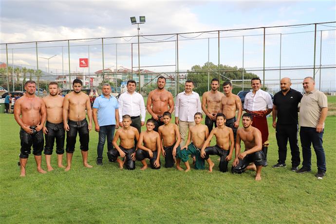 BAŞKAN YÜCEL’DEN 15. GÖKBEL GÜREŞLERİ’NE DAVET