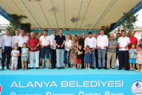 MAVİ BEYAZ ÇOCUK PARKI TÖRENLE AÇILDI