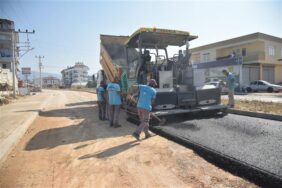 PAYALLAR SANAYİ YOLU ASFALTLANIYOR