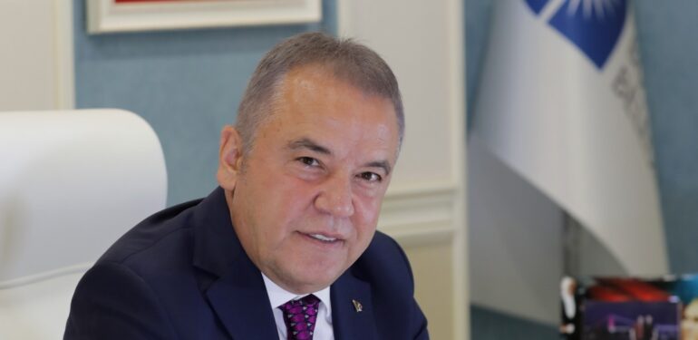 Başkan Böcek, “Arıtma tesislerimiz mükemmel çalışıyor”