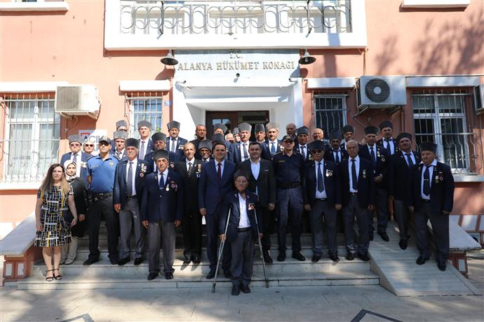 19 EYLÜL GAZİLER GÜNÜ TÖRENLE KUTLANDI