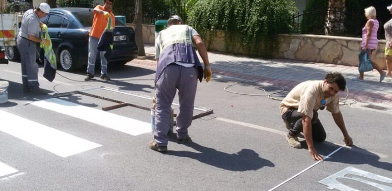 Mahmutlar’da ‘Önce Yaya’