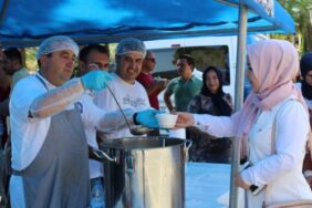 böcek_aşure_dağitacak