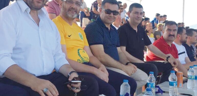 Mahmutlarspor kendi evinde 5 gol yedi