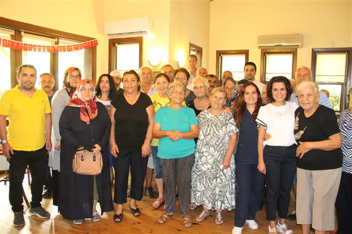 ALANYA’ DA DÜNYA YAŞLILAR GÜNÜ KUTLANDI